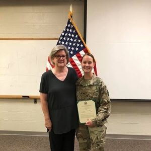 Meet your Posher, Laura